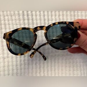 Illesteva Leonard Tortoise/Grey Sunglasses